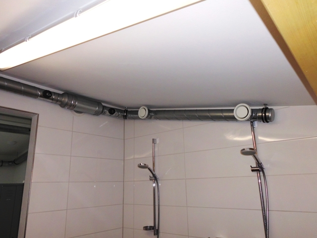 Tellerventile Dusche Umkleide Herren